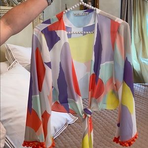 Alice and Olivia bell sleeve top